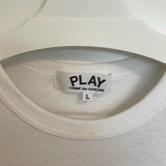 Comme des Garcons Play Women's T-shirt - Picture 3 of 4